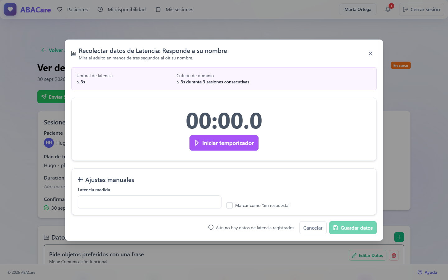 Un objetivo de latencia en la aplicación web con el umbral, el temporizador, los botones Respuesta y Sin respuesta y la tarjeta Ajustes manuales