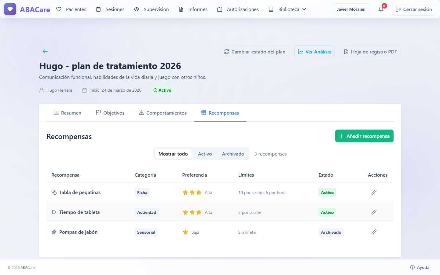 La pestaña Recompensas de un plan de tratamiento en la aplicación web con dos recompensas activas y sus límites, una recompensa archivada y el botón Añadir recompensa