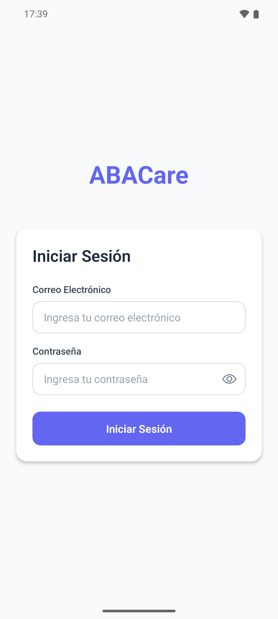 La pantalla de inicio de sesión de la aplicación móvil con los campos Correo Electrónico y Contraseña