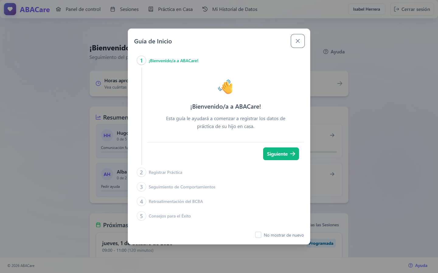 La Guía de Inicio abierta en su primer paso, ¡Bienvenido/a a ABACare!, sobre el panel de control para padres en la aplicación web
