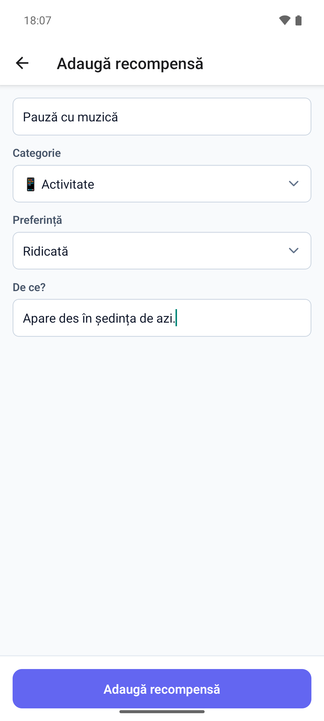 Formularul Adaugă recompensă în aplicația mobilă, cu numele recompensei, Categorie, Preferință și nota De ce?