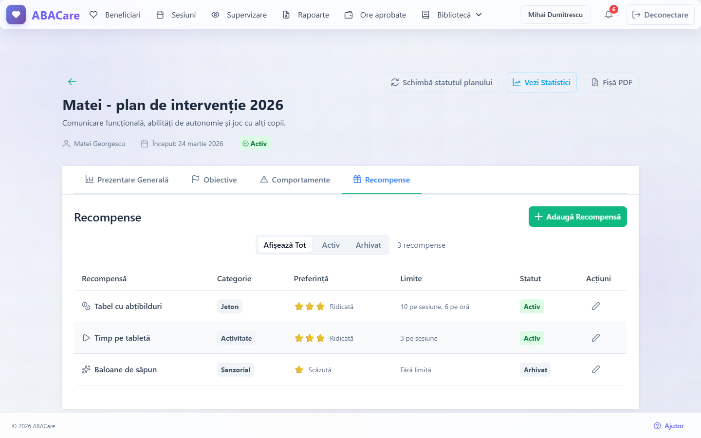 Fila Recompense a unui plan de tratament în aplicația web, cu două recompense active și limitele lor, o recompensă arhivată și butonul Adaugă Recompensă