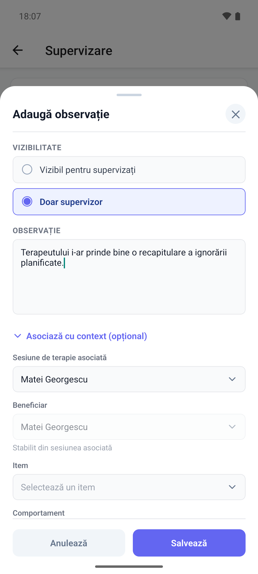 Fereastra Adaugă observație din aplicația mobilă, cu opțiunile de vizibilitate, textul observației și secțiunea Asociază cu context deschisă