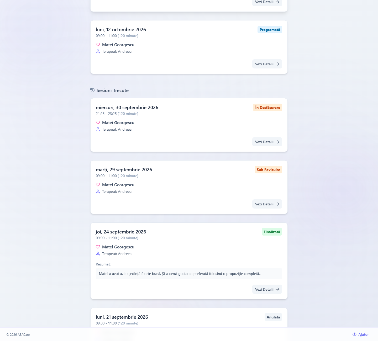 Pagina Sesiuni din aplicația web pentru părinți, cu selectorul de copii, lista Viitoare și carduri din Sesiuni Trecute, unul cu începutul unui rezumat