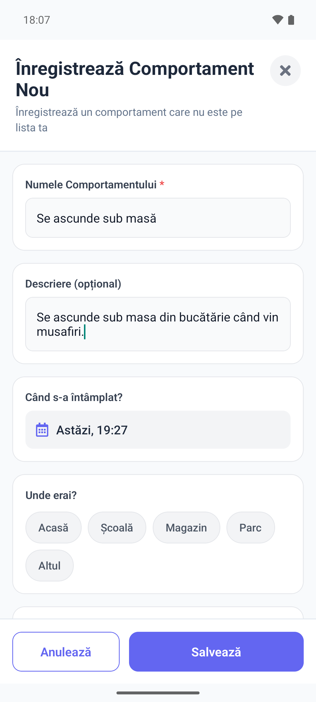 Fereastra Înregistrează Comportament Nou din aplicația mobilă, cu numele și descrierea comportamentului completate și întrebările dedesubt